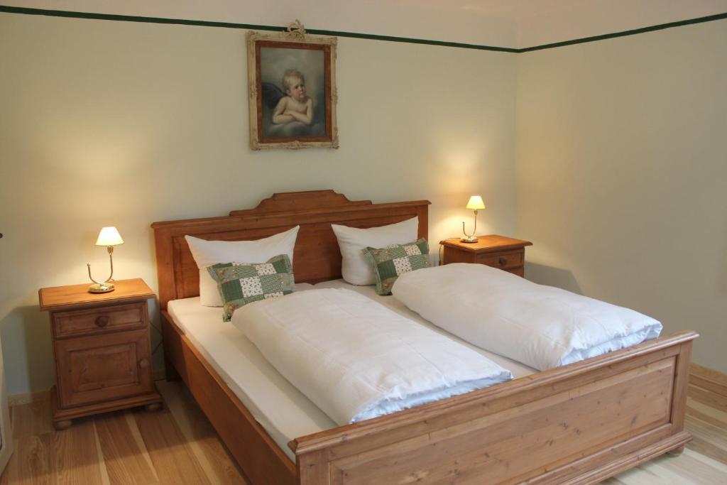 Schlossgaststatte Hohenberg Apartment Seeshaupt Room photo